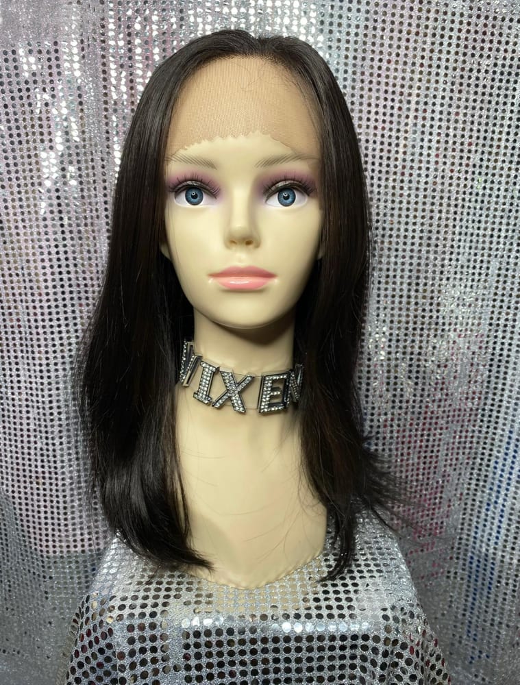 Shoulder Length Lace Front Wig - Image 3