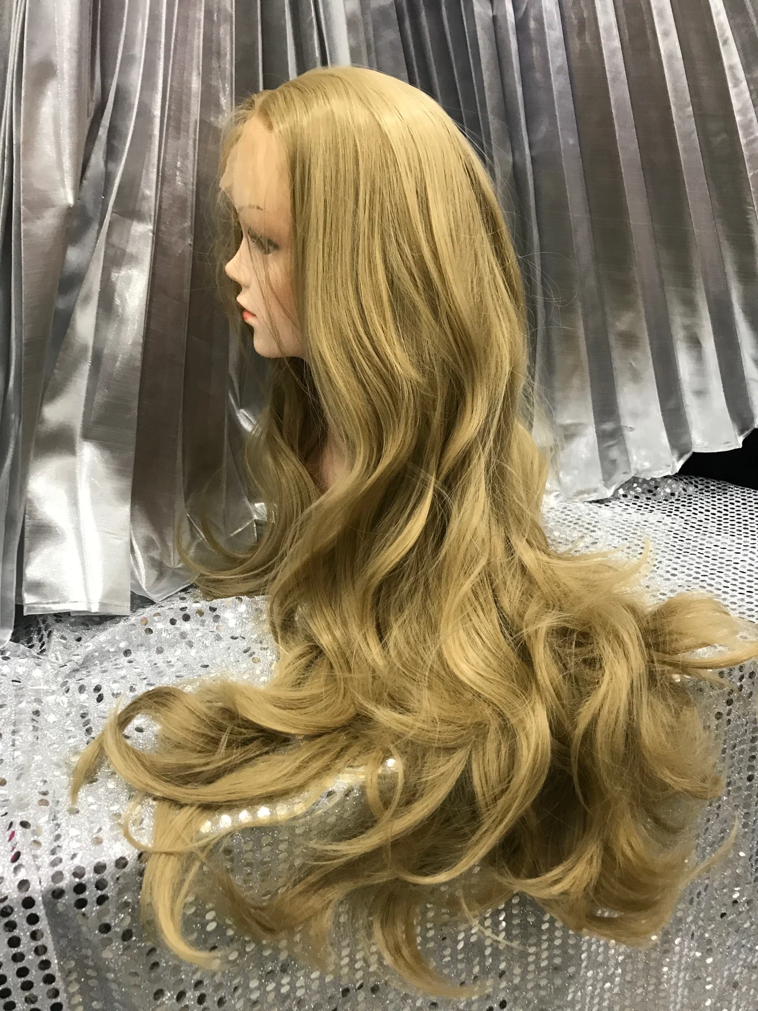 Blond 24"Heat Resistant lace Front Wig With Baby Hairs - Image 7