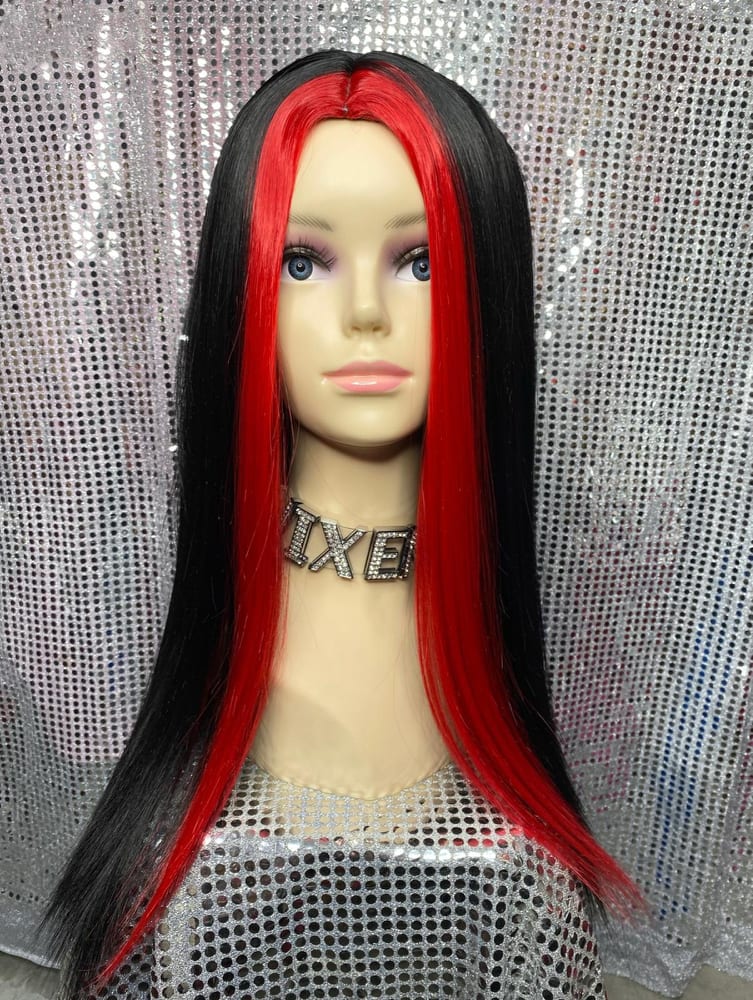 Front Streak Long Wig - Image 2