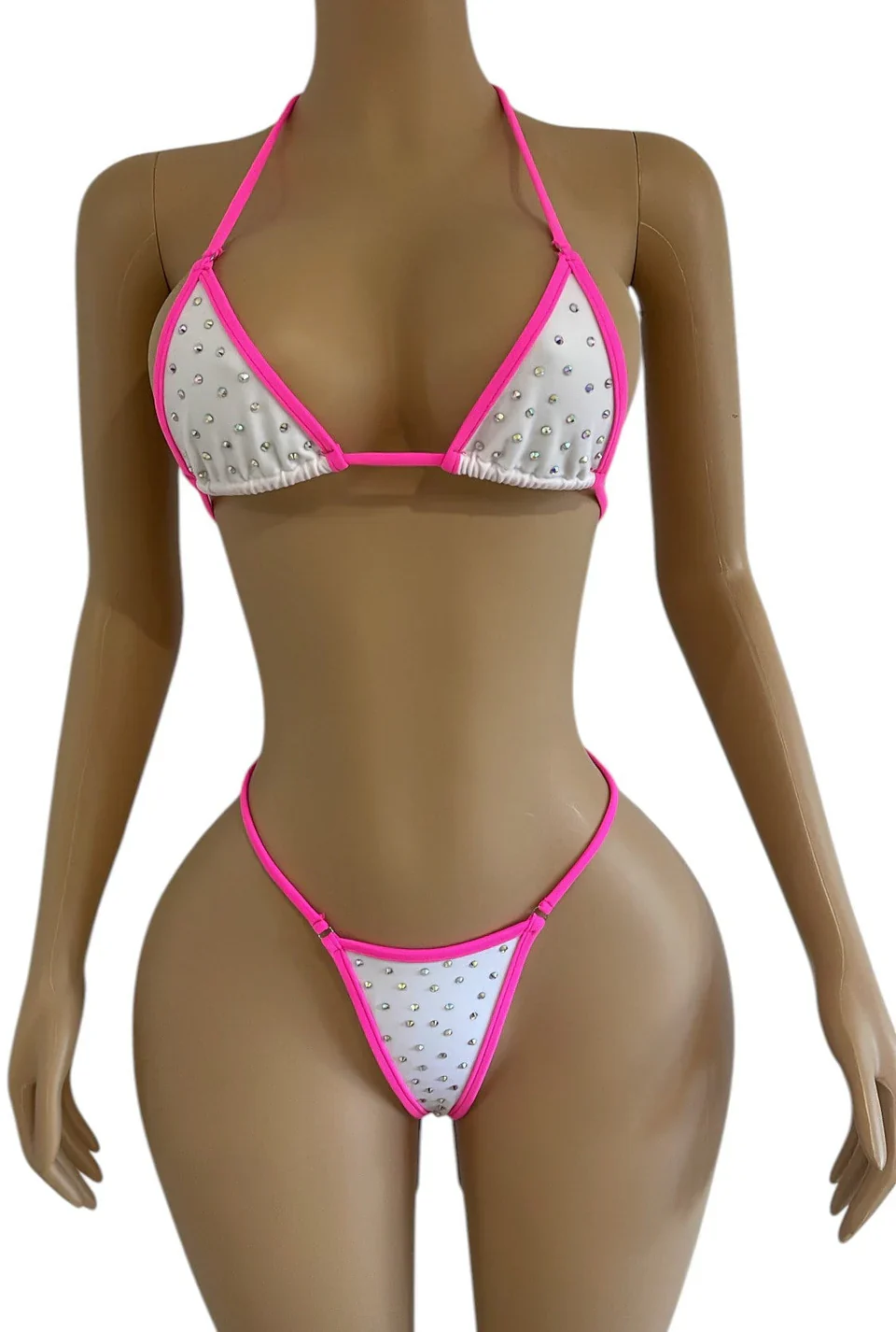 Juki Bikini