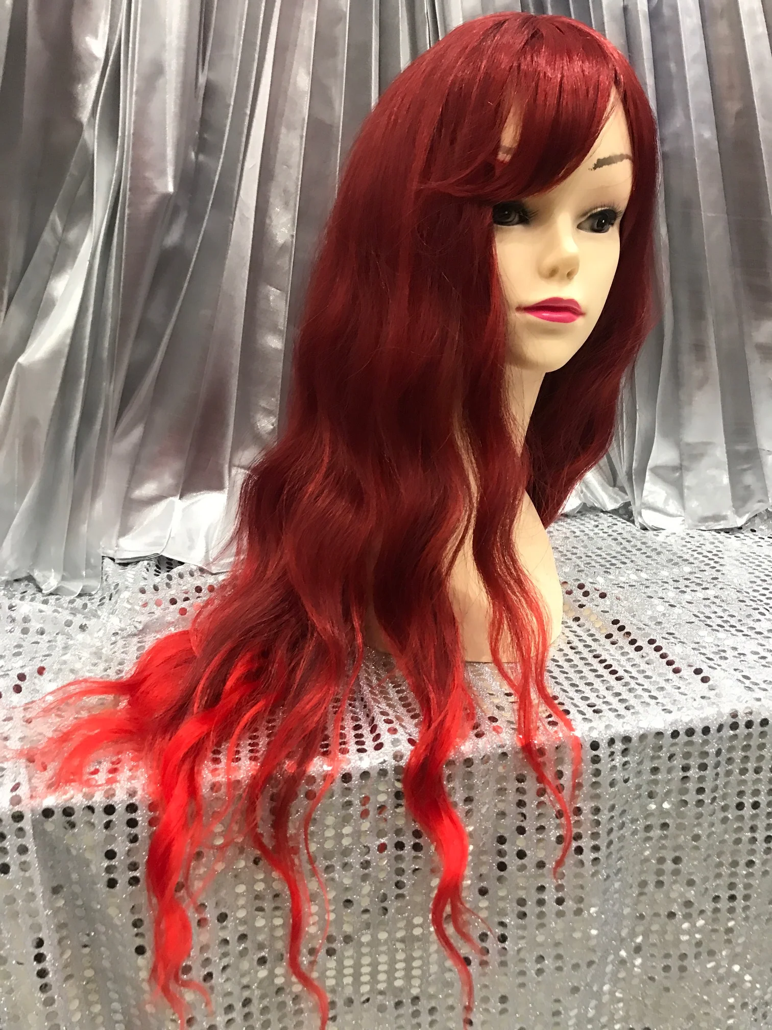 Red Ombre 24" Synthetic Wavy Wig With Soft Fringe - Image 3