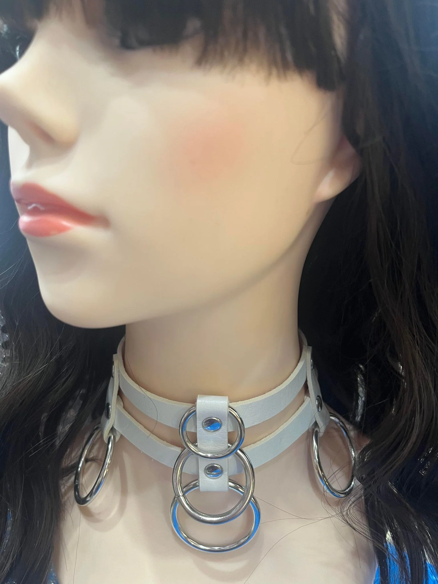White Choker Styles - Image 12